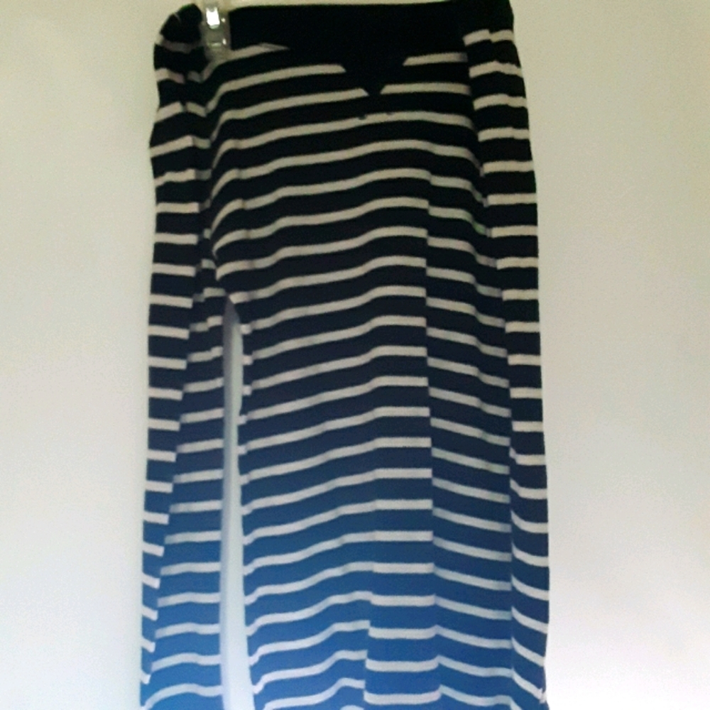 Long sleeved striped old navy tshirt